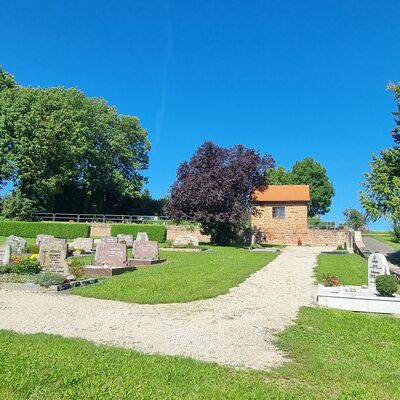 Friedhof Rohrbach Reihen- und Wahlgräber