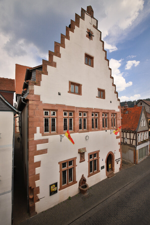 Heuson Museum B&uuml;dingen